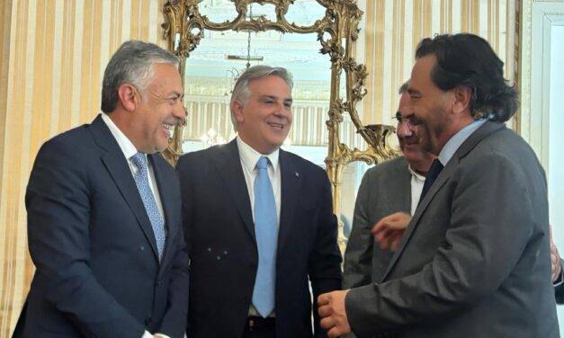 Llaryora en el Council of the Americas: “Es el momento de ponerse la camiseta de Argentina”