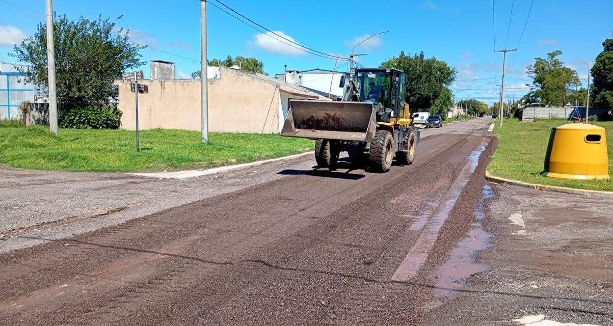 Alcira Gigena: el municipio trabaja en el reacondicionamiento de calles tras la tormenta