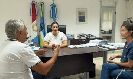 Arias: autoridades refuerzan el trabajo territorial para mejorar la educación local