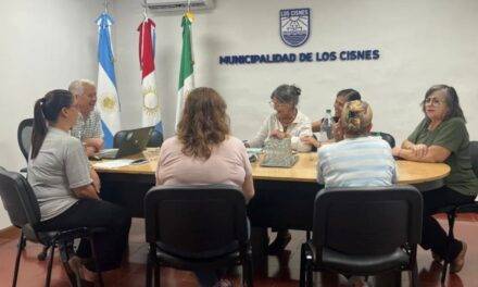 Los Cisnes organiza el Primer Encuentro de Adultos Mayores