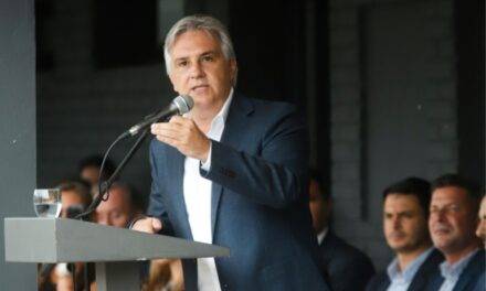 Llaryora celebró el aumento del corte de bioetanol y pidió avanzar hacia una ley que garantice previsibilidad