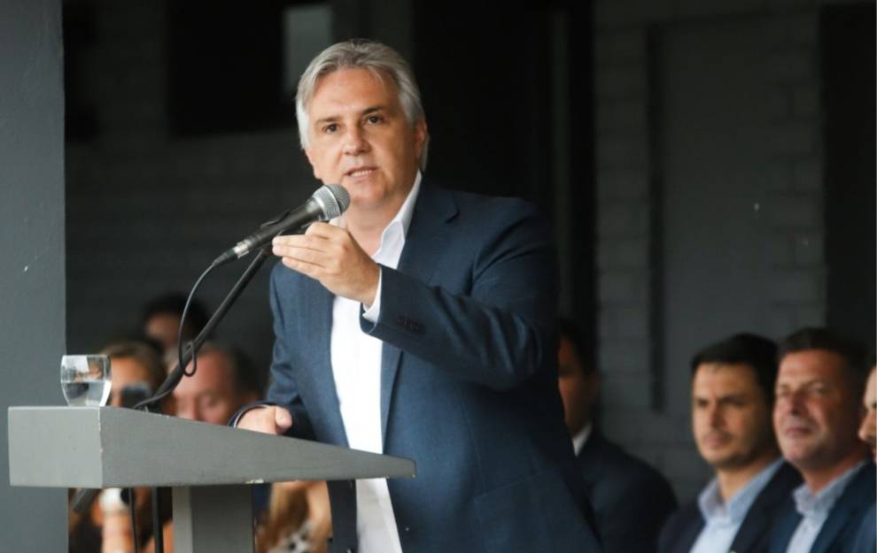 Llaryora celebró el aumento del corte de bioetanol y pidió avanzar hacia una ley que garantice previsibilidad