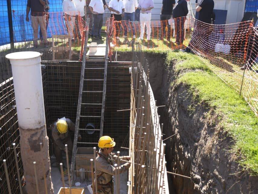 Accastello supervisó la obra de una nueva estación de captación sobre Avenida Dante Alighieri