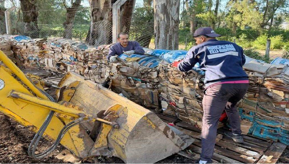 Villa Huidobro: Concretaron la venta de 17360 kilos de residuos para su reciclaje
