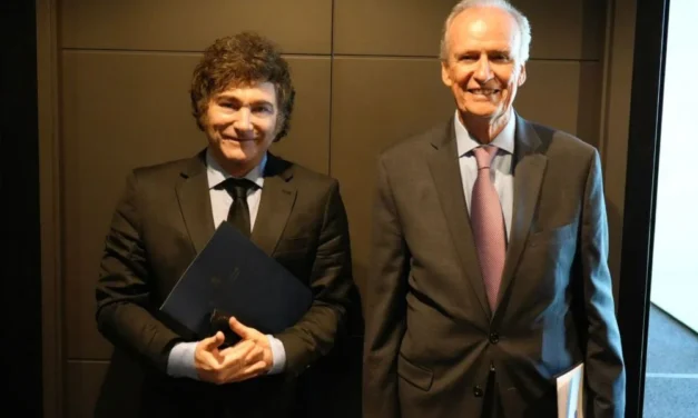 Javier Milei visita Córdoba este lunes: disertará en la Bolsa de Comercio y estará acompañado por Manuel Adorni