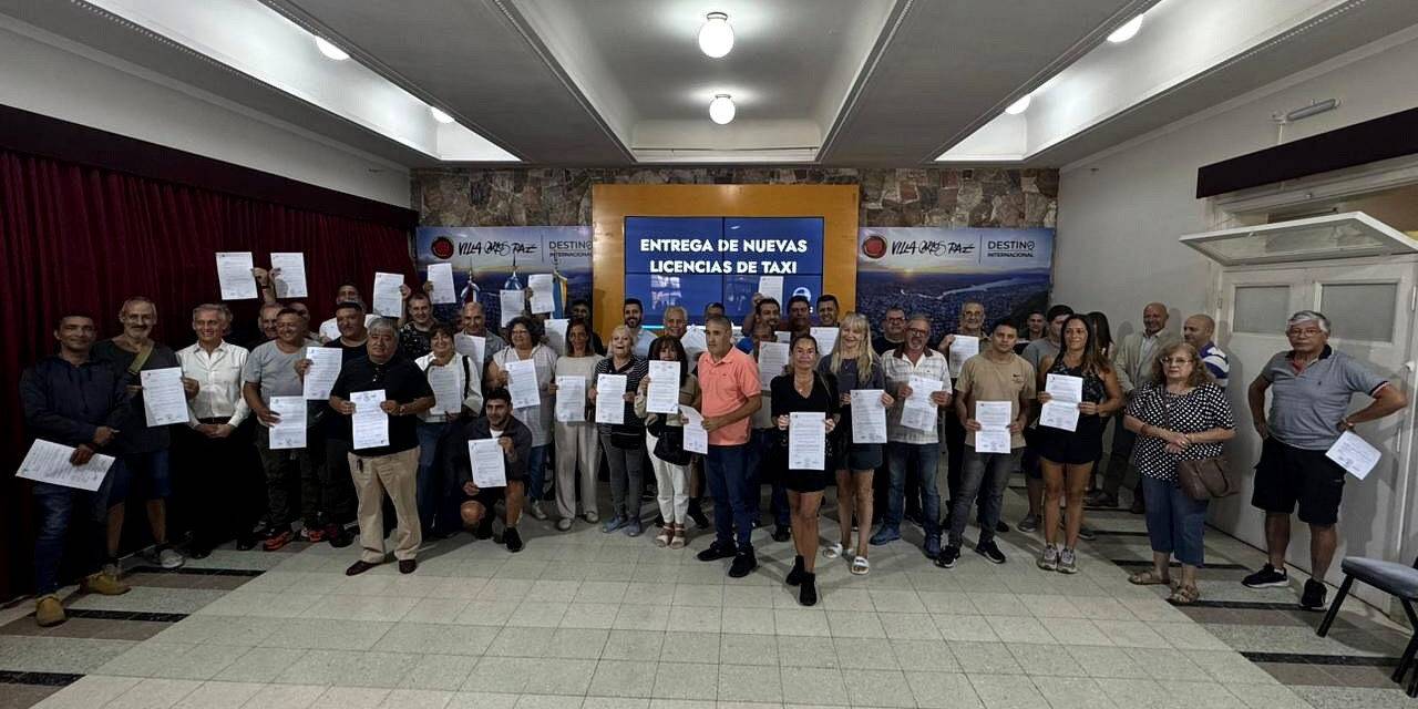 Villa Carlos Paz: El Municipio entregó 47 nuevas licencias de taxi