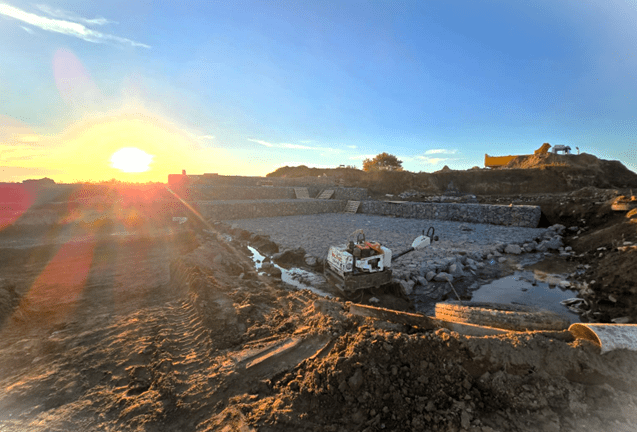 Ucacha avanza con la recuperación de la laguna del Club Alas Coloradas