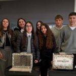 Buchardo: Entregaron composteras a estudiantes del Instituto Hipólito Bouchard