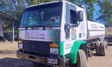 La Carlota incorporó un regador para fortalecer el mantenimiento urbano