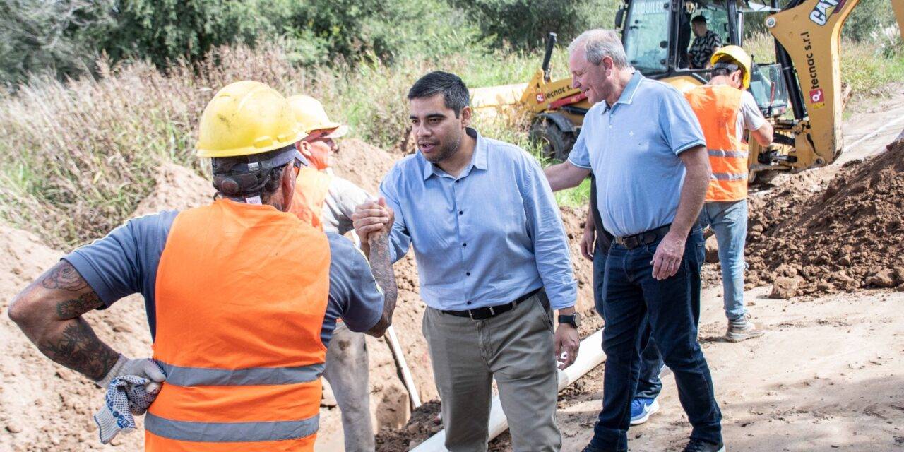Avanza la obra de cloacas en el barrio de empleados de comercio que beneficiará a más de 500 familias