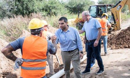 Avanza la obra de cloacas en el barrio de empleados de comercio que beneficiará a más de 500 familias