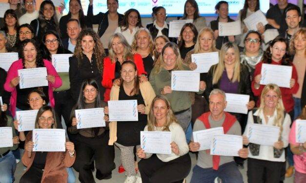 San Francisco: Entregaron certificados de Diplomatura en Acompañantes Comunitarias contra la Violencia de Género