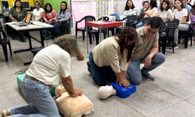 Villa Valeria fortaleció la prevención con una capacitación en emergencias pediátricas