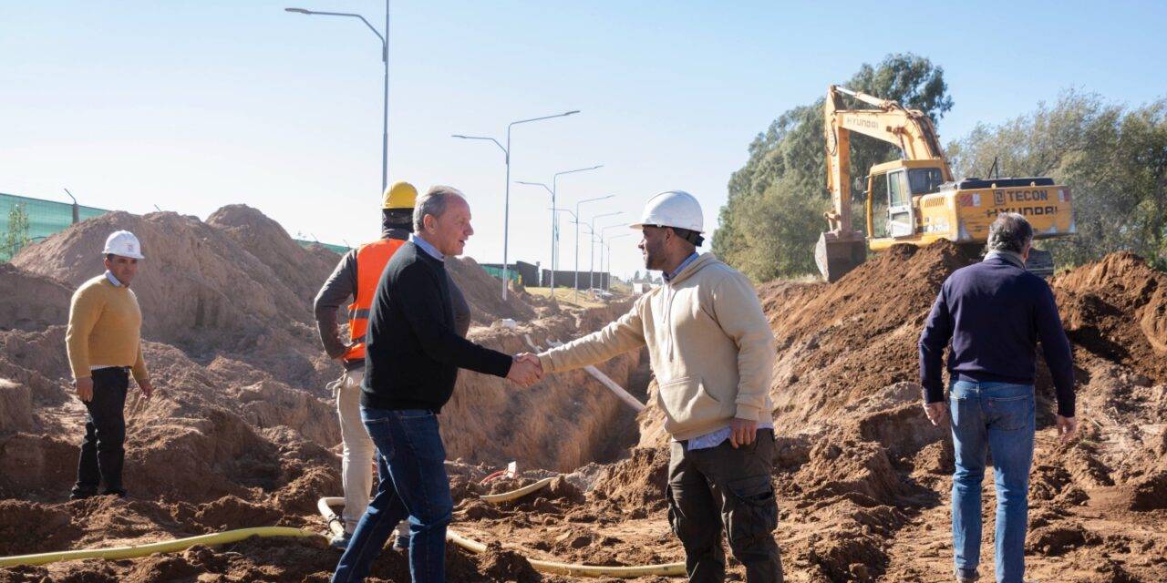 Avanza la obra del colector oeste que dotará de cloacas más de 18 mil riocuartenses