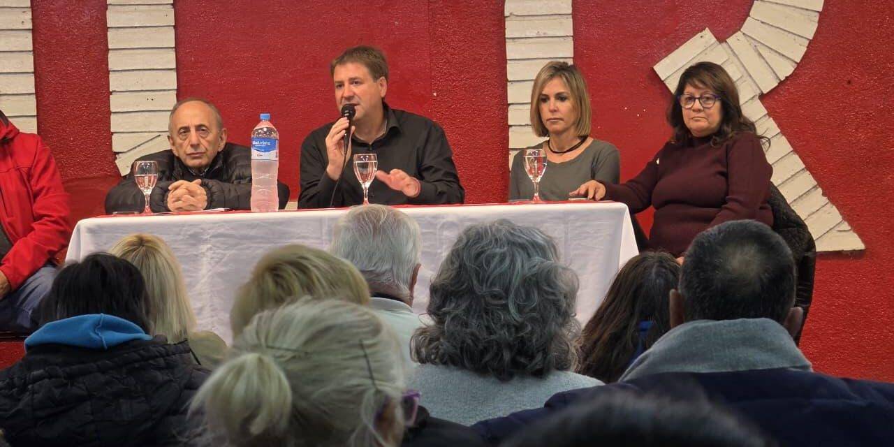 Gvozdenovich inició una recorrida por las 14 seccionales de Capital