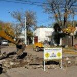 Arias avanza con nuevas obras de bacheo y mejoras en la calzada