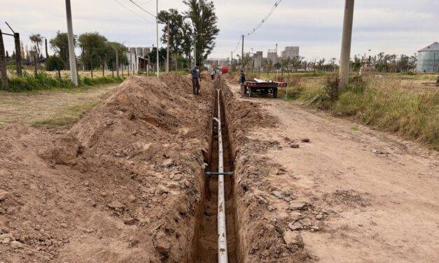Avanza la obra de ampliación de la red cloacal en Adelia María