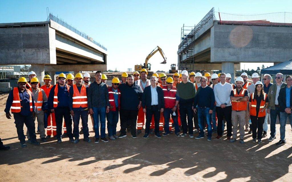 En Río Cuarto, el gobernador destacó el avance de los seis frentes de obra de la circunvalación