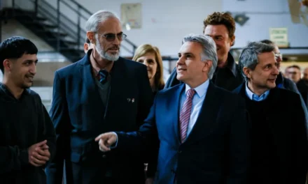 Llaryora anunció un fondo para las escuelas técnicas: «Necesitan ser sostenidas, no desfinanciadas»