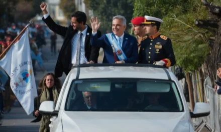 Llaryora pidió terminar con la «pelea constante» y abogó por la “unidad de los argentinos”