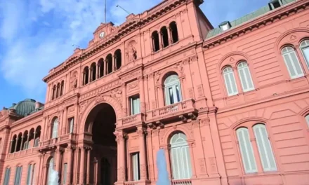 Tras la insólita prohibición, este lunes los periodistas podrán ingresar a Casa Rosada