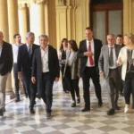 Milei volvió a ratificar a Adorni ante sus ministros y busca acelerar el plan de gestión