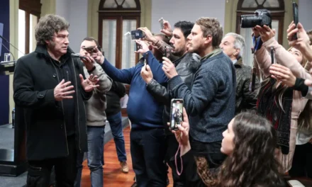 El Gobierno estudia una nueva Ley de Medios y se teme que avance en el «control de la prensa»