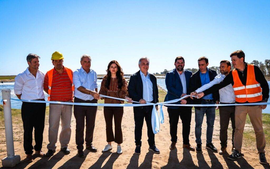 Laboulaye: Llaryora inauguró la planta depuradora de líquidos cloacales, que beneficiará a más de 25 mil vecinos