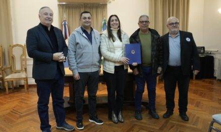 Villa María entregó un aporte de $40 millones a Bomberos Voluntarios