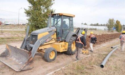 Villa María amplía la red de agua y cloacas en el Parque Industrial para potenciar nuevas inversiones