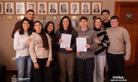 Reducción lanzó un programa para promover la participación de los jóvenes en el gobierno local