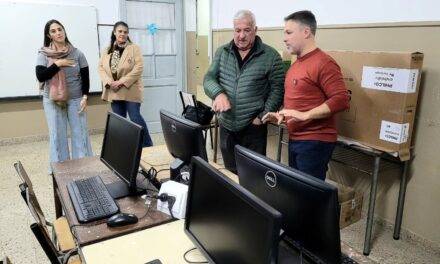 Alejandro Roca: autoridades municipales visitaron instituciones educativas y supervisaron obras escolares