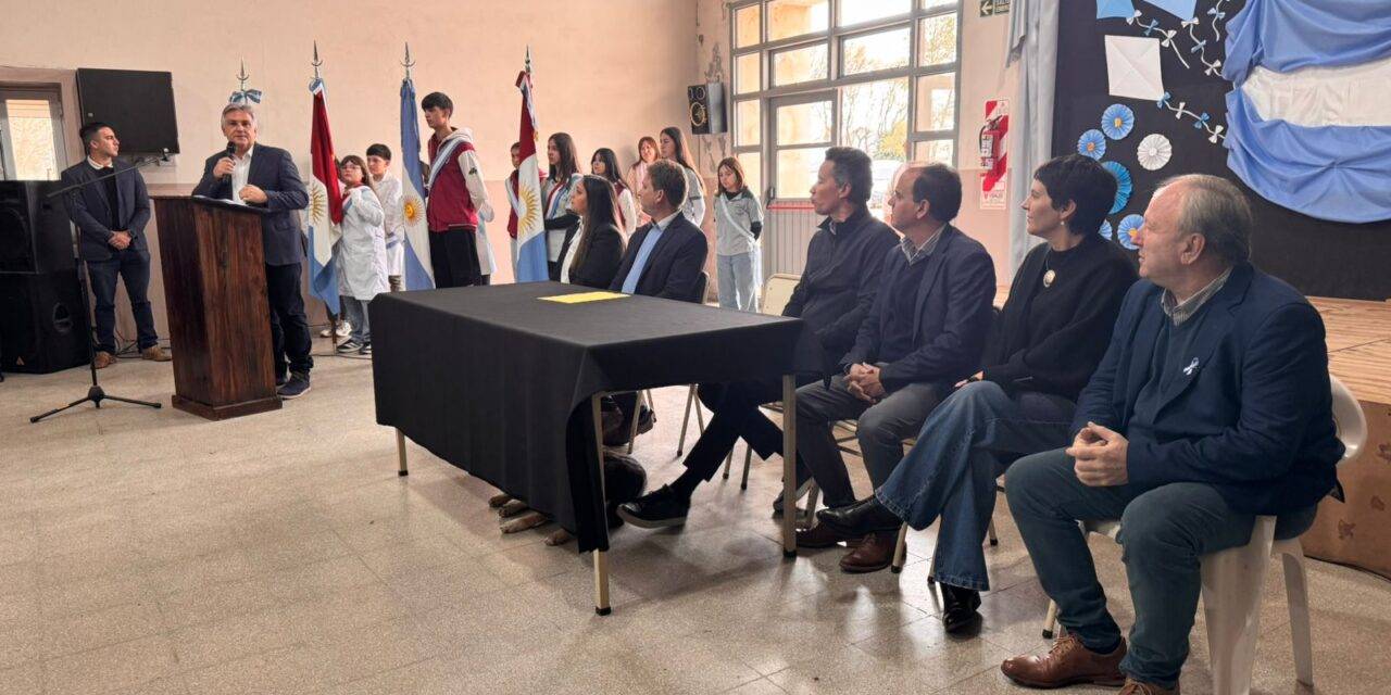 Llaryora ratificó el respaldo provincial a Chucul con aportes para obras, viviendas e instituciones