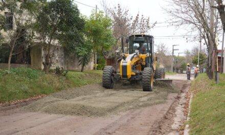BARRANCAS DEL RÍO VILLA MARÍA: COMENZARON LOS TRABAJOS PREVIOS PARA LA PAVIMENTACIÓN DE 19 CUADRAS