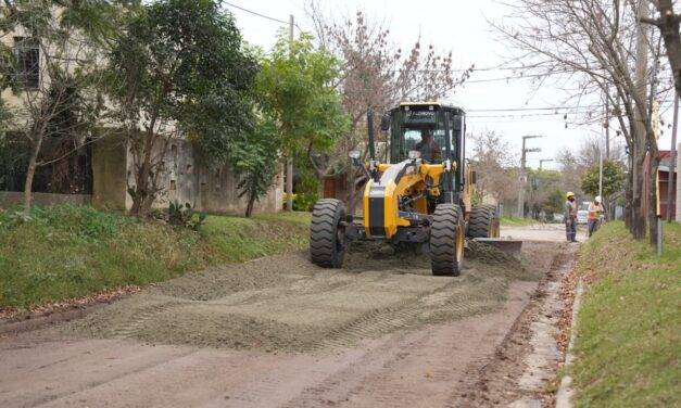 BARRANCAS DEL RÍO VILLA MARÍA: COMENZARON LOS TRABAJOS PREVIOS PARA LA PAVIMENTACIÓN DE 19 CUADRAS