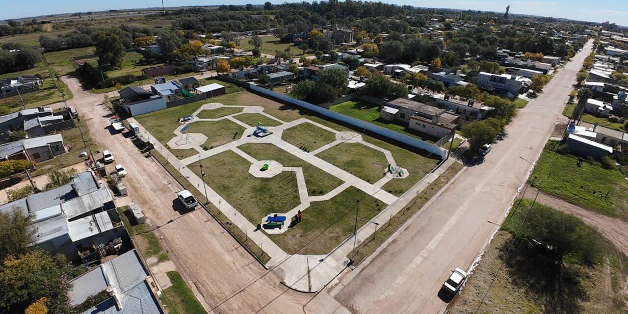 Renovación plaza El Niño en General Levalle