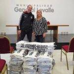 General Levalle entregó bolsas de residuos a clubes locales para apoyar sus actividades