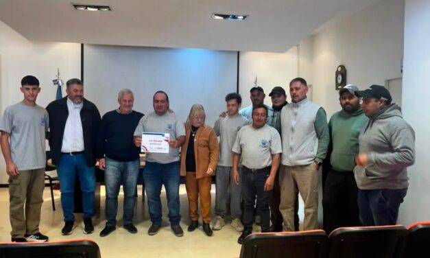 Los Cisnes recibió aportes para fortalecer instituciones locales
