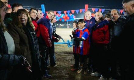 VILLA MARIA: ACCASTELLO INAUGURÓ EL NUEVO PREDIO DEPORTIVO DE SAN LORENZO Y DEPORTIVO LAS PLAYAS
