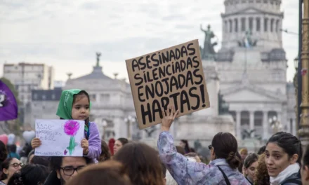 Ni Una Menos: una multitud marchó hasta el Congreso Nacional y hubo fuertes cuestionamientos a Milei