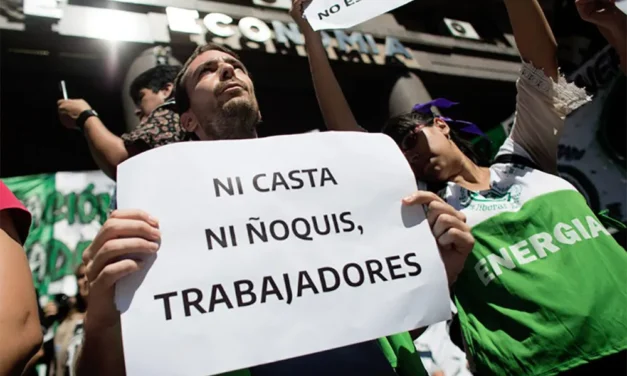 Según cifras del Indec, el gobierno de Milei ya recortó 70 mil empleos en la administración pública