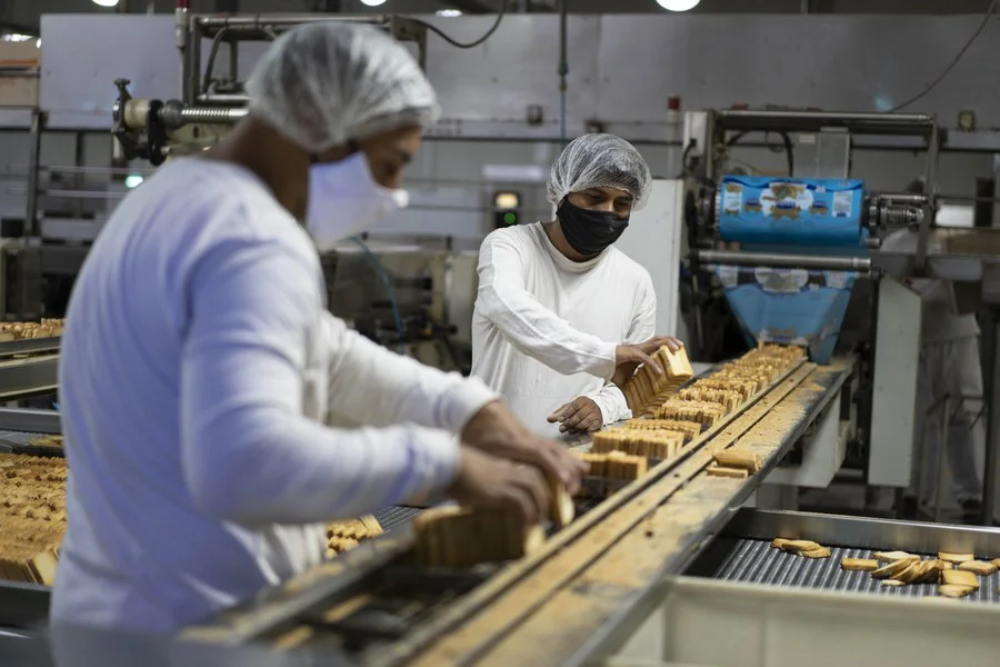 Más del 50% de las micro y pequeñas empresas sufrió caídas en sus ventas en abril