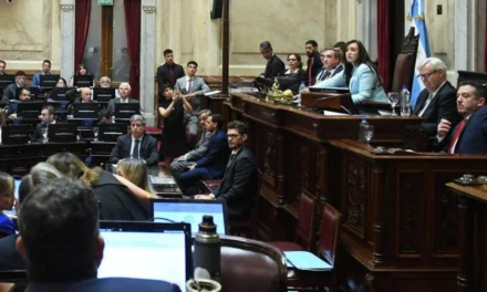 Senado: el oficialismo cuenta con los votos y neutraliza la interpelación al jefe de Gabinete