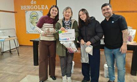 Bengolea reconoció a los ganadores del concurso «Quiero Mi Bandera»