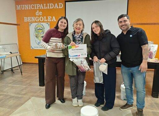 Bengolea reconoció a los ganadores del concurso «Quiero Mi Bandera»