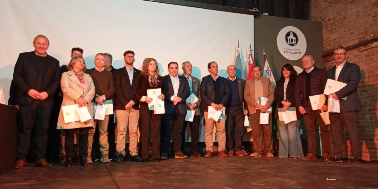 Tres décadas de confianza y derechos: la Defensoría del Pueblo celebró sus 30 años