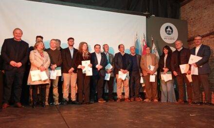 Tres décadas de confianza y derechos: la Defensoría del Pueblo celebró sus 30 años