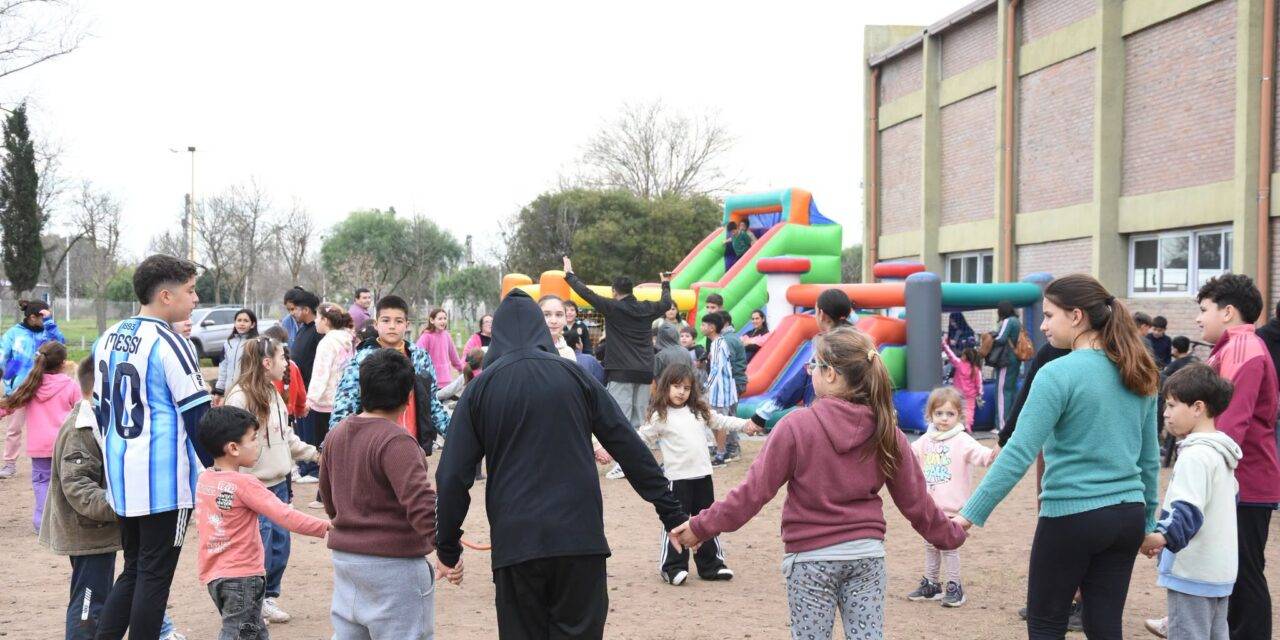 Monte de los Gauchos celebró las vacaciones de invierno con una jornada recreativa para las familias