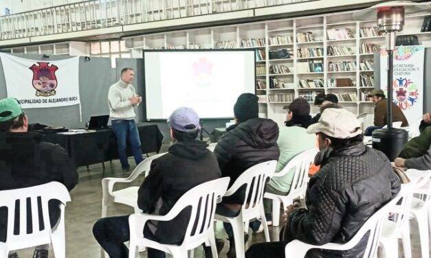 Alejandro Roca: realizaron una capacitación sobre poda y manejo responsable del arbolado urbano