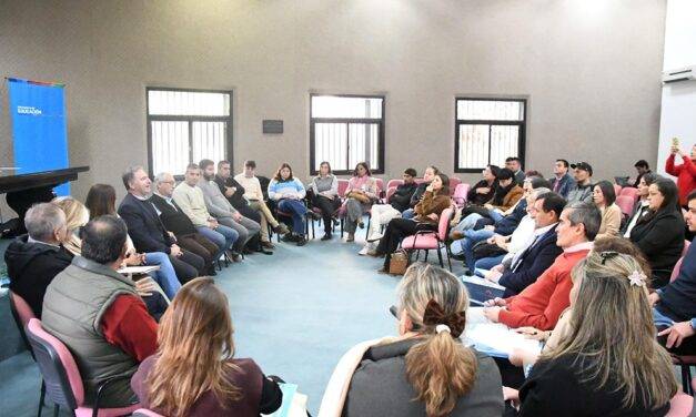 Educación y federalismo: el Ministerio de Educación profundiza el trabajo territorial en el sur provincial